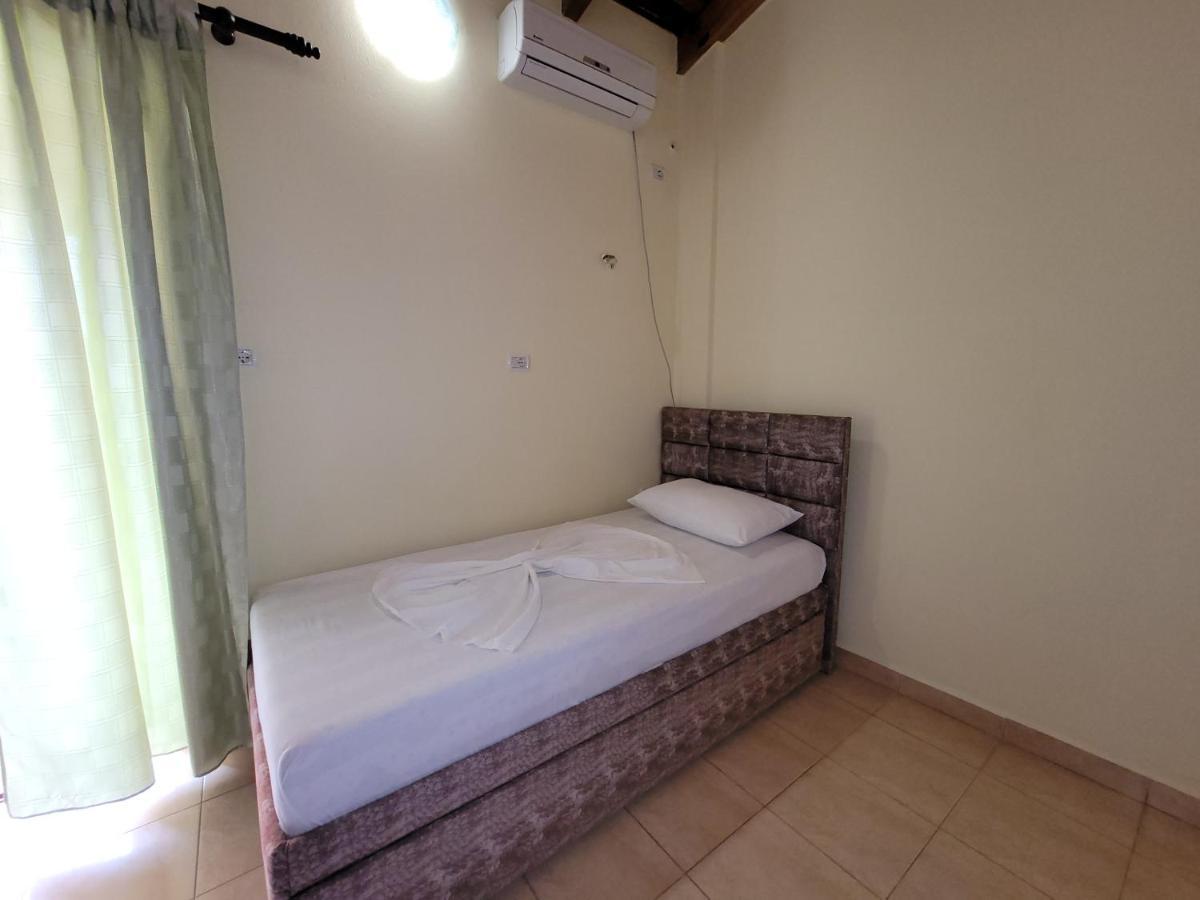 Apartments Luis كساميل المظهر الخارجي الصورة