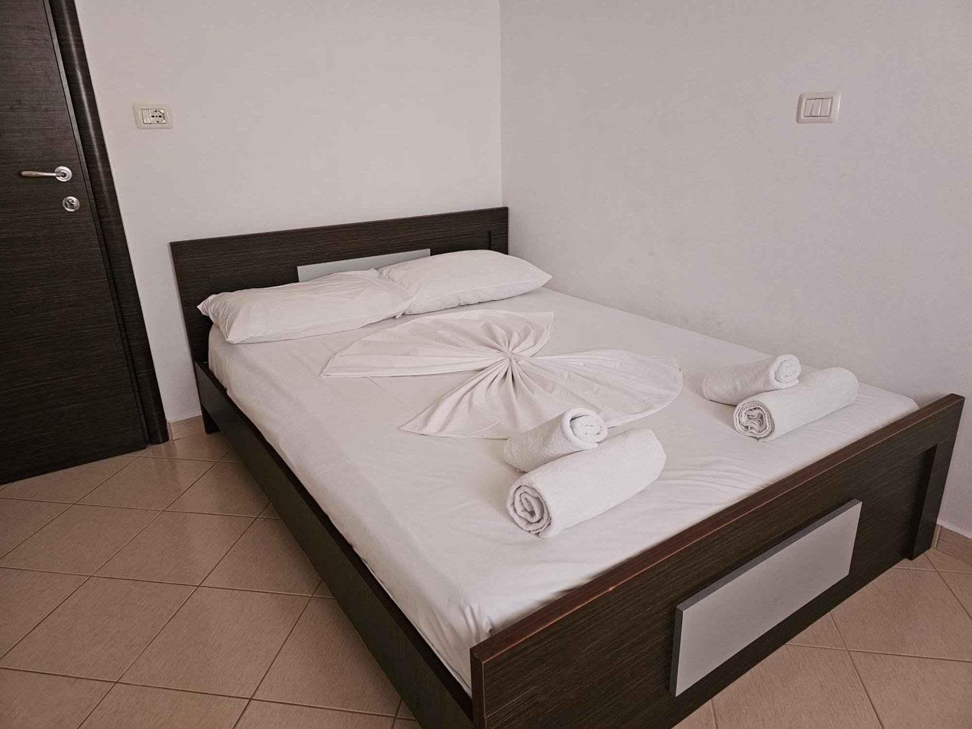 Apartments Luis كساميل المظهر الخارجي الصورة