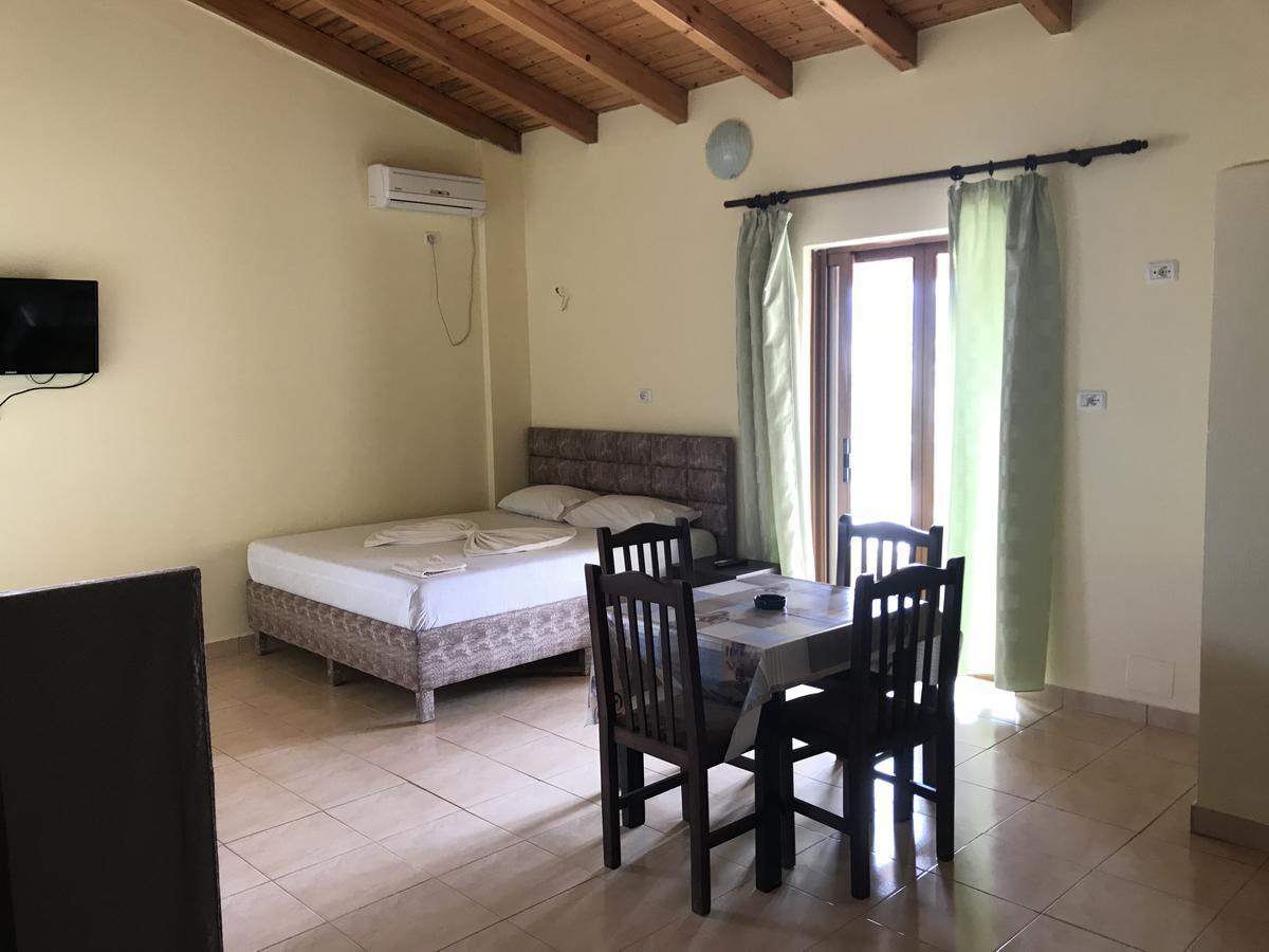 Apartments Luis كساميل المظهر الخارجي الصورة