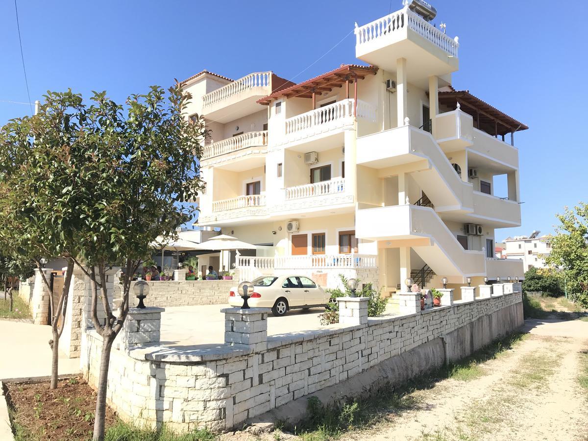 Apartments Luis كساميل المظهر الخارجي الصورة