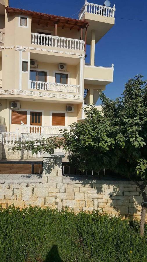 Apartments Luis كساميل المظهر الخارجي الصورة
